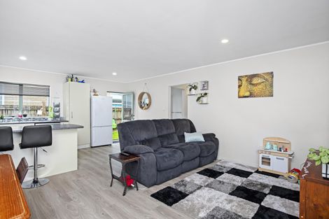 Photo of property in 149d Princes Street West, Pukekohe, 2120