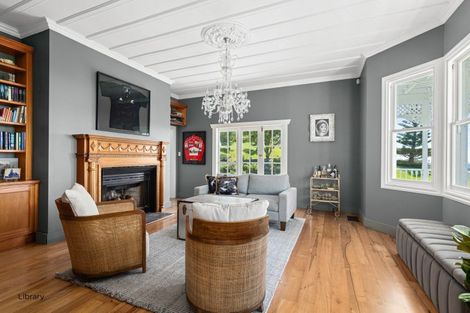 Photo of property in 140 Rodney Road, Whangateau, Warkworth, 0985