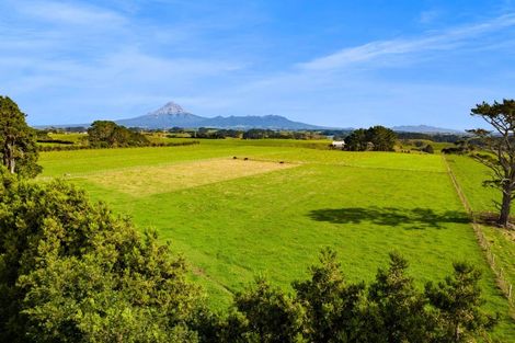 Photo of property in 80 Clearview Road, Lepperton, New Plymouth, 4373