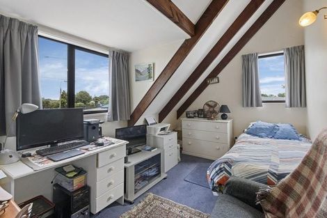 Photo of property in 118a Halswell Junction Road, Halswell, Christchurch, 8025
