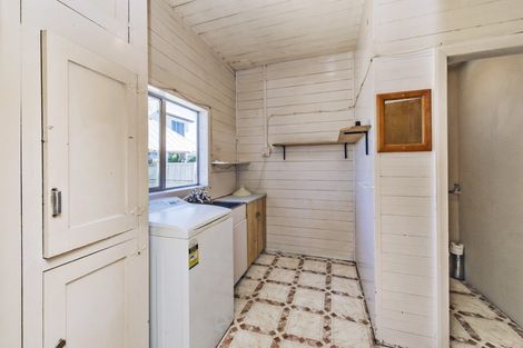 Photo of property in 680 Ferry Road, Woolston, Christchurch, 8023