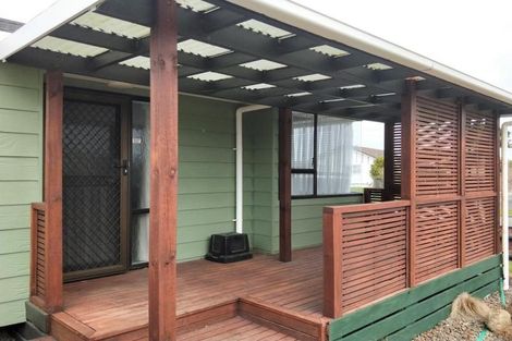 Photo of property in 16 Mercury Street, Milson, Palmerston North, 4414