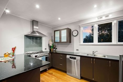 Photo of property in 112 Rathgar Road, Henderson, Auckland, 0610