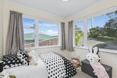 Photo of property in 72 Dominion Park Street, Johnsonville, Wellington, 6037