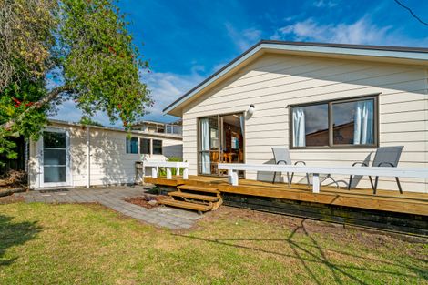 Photo of property in 17b Hannan Road, Whitianga, 3510