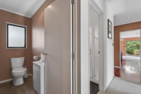 Photo of property in 529 Frankley Road, Hurworth, New Plymouth, 4371