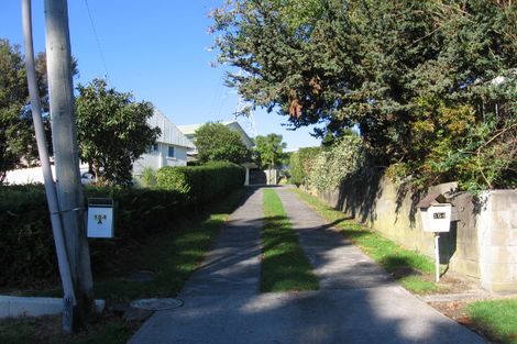 Photo of property in 154a Tiroroa Avenue, Te Atatu South, Auckland, 0610