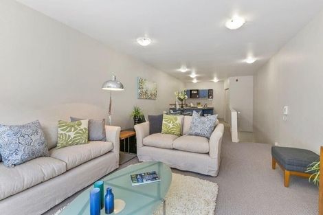 Photo of property in Luxford Villas, 110/72u Herald Street, Berhampore, Wellington, 6023