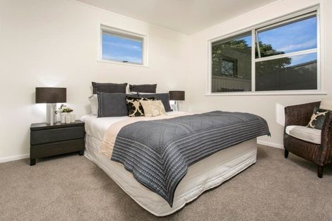 Photo of property in 4 Fairdale Place, Birkdale, Auckland, 0626