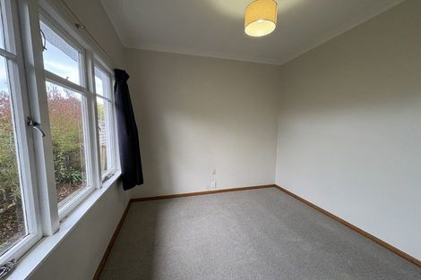 Photo of property in 17 Howard Road, Taradale, Napier, 4112