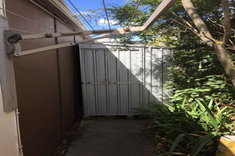 Photo of property in 166 Main Road, Redcliffs, Christchurch, 8081