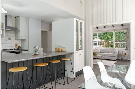 Photo of property in 89 Oakhampton Street, Hornby, Christchurch, 8042