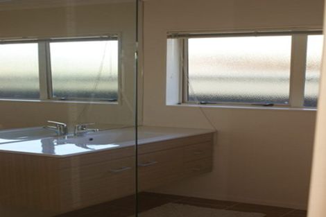 Photo of property in 683 Gloucester Road, Papamoa Beach, Papamoa, 3118