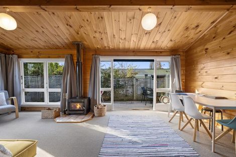 Photo of property in 1/19 Kinloch Road, Kinloch, Taupo, 3377