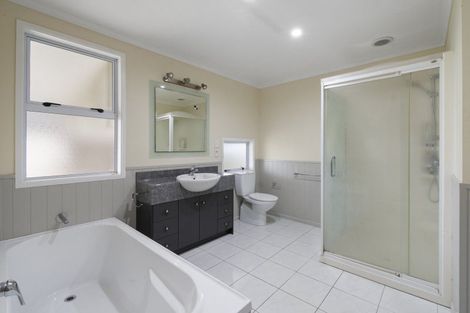 Photo of property in 16 Short Street, Ashhurst, 4810
