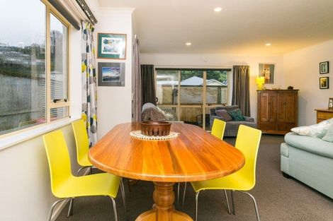 Photo of property in Miramar Villas, 12/6u Brussels Street, Miramar, Wellington, 6022