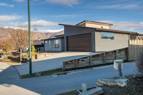 Photo of property in 116 Rob Roy Lane, Wanaka, 9305