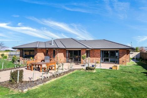 Photo of property in 8 Frame Crescent, Rolleston, 7614