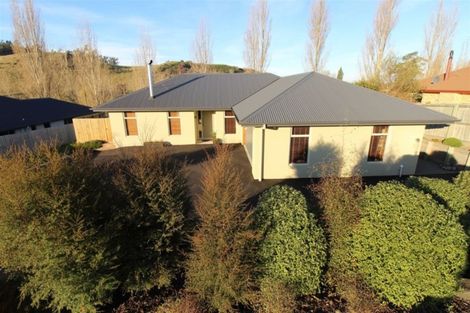 Photo of property in 48 Blue Stone Drive, Waiareka Junction, Oamaru, 9401