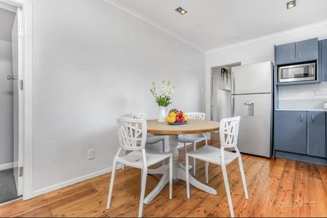 Photo of property in 1/27 Kelvin Road, Papakura, 2110