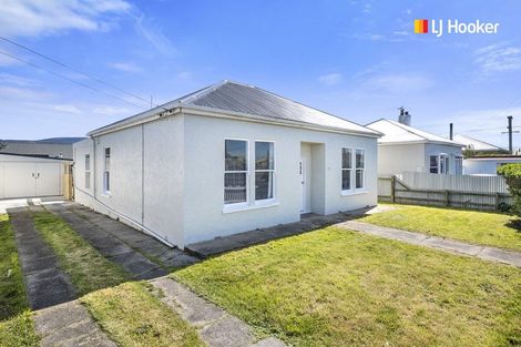 Photo of property in 172 Bay View Road, South Dunedin, Dunedin, 9012