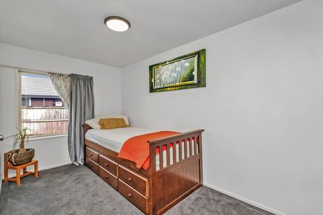 Photo of property in 6 Oldham Place, Darfield, 7510