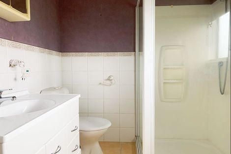 Photo of property in 1 Harvest Drive, Henderson, Auckland, 0612