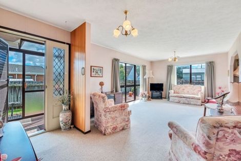 Photo of property in 13 Septimus Place, Henderson, Auckland, 0612