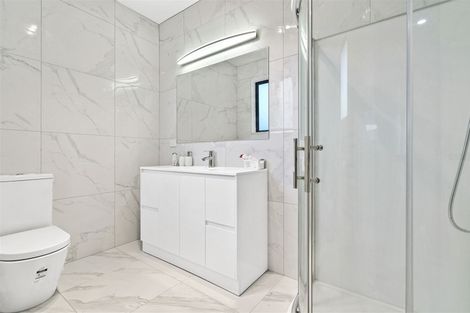 Photo of property in 14 Parton Road, Pukekohe, 2120