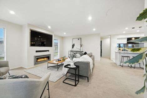 Photo of property in 85 Tiritiri Moana Drive, Pegasus, 7612