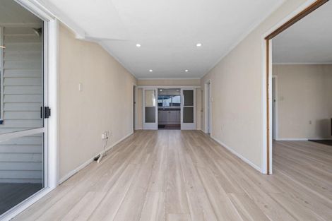 Photo of property in 43 Sheffield Street, Awapuni, Palmerston North, 4412