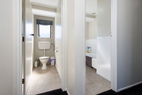 Photo of property in 10 Glamorgan Avenue, Tamatea, Napier, 4112