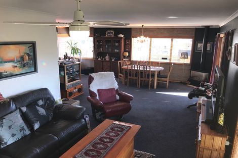 Photo of property in 24 Kiddle Drive, Hilltop, Taupo, 3330