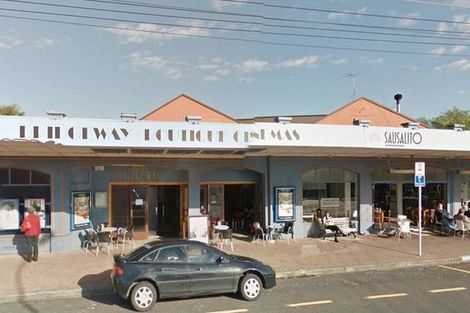 Photo of property in 14a Glade Place, Birkenhead, Auckland, 0626