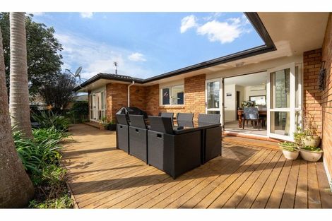 Photo of property in 36 Kohanga Road, Mangere Bridge, Auckland, 2022