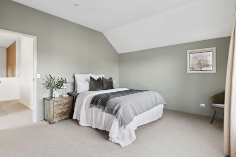 Photo of property in 13 Meadowbrook Place, Wanaka, 9305