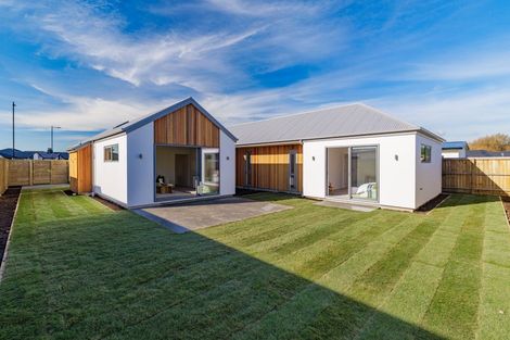 Photo of property in 8 Waterford Farm Road, Halswell, Christchurch, 8025