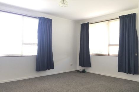 Photo of property in 52 Butterworth Drive, Glendene, Auckland, 0602