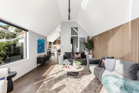 Photo of property in 28 Hay Street, Oriental Bay, Wellington, 6011