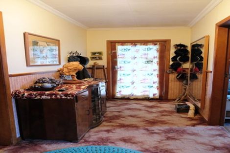 Photo of property in 4 Erskine Street, Tuatapere, 9620