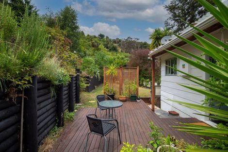 Photo of property in 104 Tosswill Road, Tahunanui, Nelson, 7011