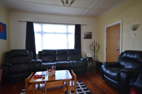 Photo of property in 35 Strathavon Road, Miramar, Wellington, 6022