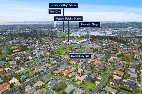Photo of property in 8 Amesbury Rise, Henderson, Auckland, 0612