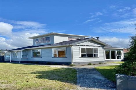 Photo of property in 142 Livingstone Street, Hokitika, 7810