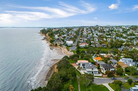 Photo of property in 45c Hyde Road, Rothesay Bay, Auckland, 0630