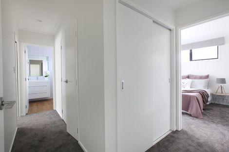 Photo of property in 16u2 Heath Street, Saint Andrews, Hamilton, 3200