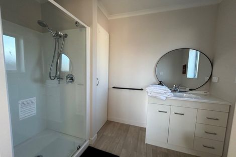 Photo of property in 9 Russell Street, Westport, 7825