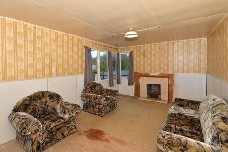 Photo of property in 2a Hilltop Avenue, Morningside, Whangarei, 0110