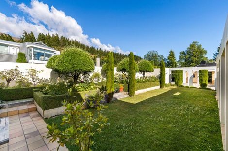 Photo of property in 29 Morrows Mead, Wanaka, 9305