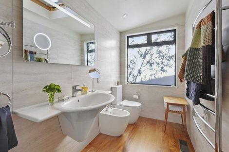 Photo of property in 74 Falkirk Avenue, Seatoun, Wellington, 6022